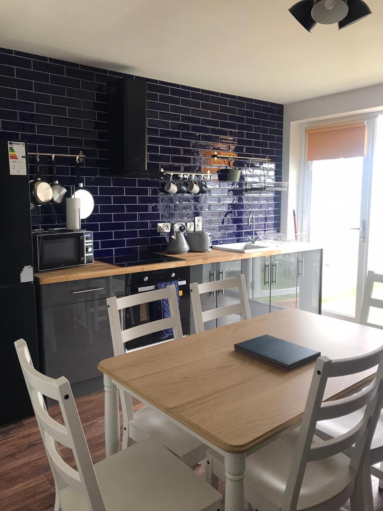 A Selection Of Self Catering Holiday Homes At Kilcloon Cottages เมย์นูท ภายนอก รูปภาพ